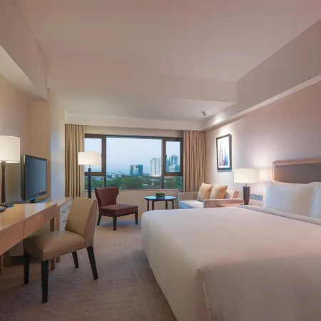 New World Makati Hotel