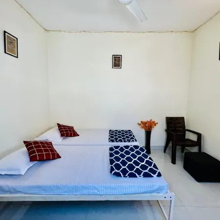 Hostel Ivory