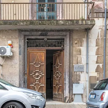 Re Vittorio de Luxe