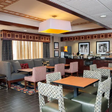 Hampton Inn Seymour