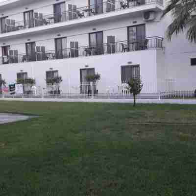 Stavros Beach Hotel Hotel Exterior
