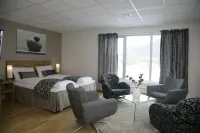 Brattvåg Fjordhotell Hotels in Syvik