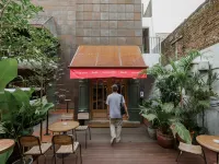 The House Tour Downtown Hotell i Kelurahan Citarum