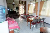 Hotel Permata 2 Pacitan Hotels in Pacitan