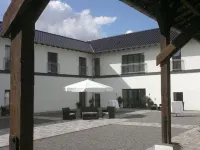 Gut Alte Burg Hotels in Jülich