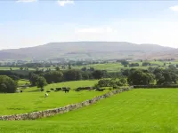 Hayloft Cottage Hotels in Ravenstonedale