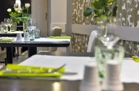Cristal Hôtel Restaurant - Logis Hotels