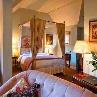 The Five Arrows Hotel Rooms
