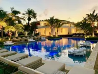 Hodges Bay Resort & Spa - piscina