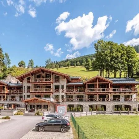 Avenida Mountain Lodges Saalbach