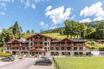 Avenida Mountain Lodges Saalbach Hôtels à : Saalbach