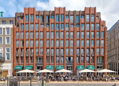 The Market Hotel Hoteles cerca de Volkenkundig museum Gerardus van der Leeuw