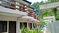 Ferellee Beach Front Inn Hotels near Albguan Island