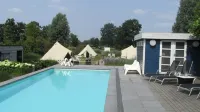 Guesthouse de Witte Merel Deluxe - Pools