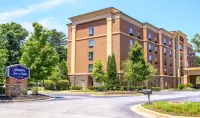 Hampton Inn & Suites Flowery Branch Lake Lanier Hotels near Four Corners Monument