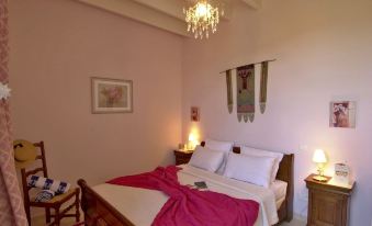 Hostellerie Clau del Loup - Logis Hotels