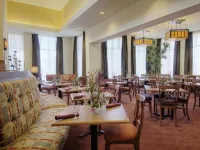 Hilton Garden Inn Yuma Pivot Point - Airport Shuttle