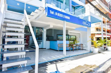 OYO394七岩娜娜海灘飯店