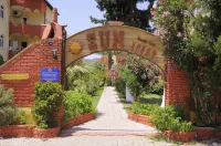 Sun Apartments