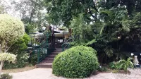 Elizabeth Manor Guest House