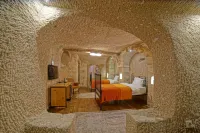 Taru Cave Suites
