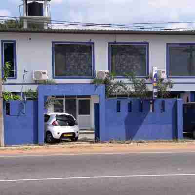 Saragama Holiday Resort Hotel Exterior