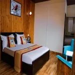 Kanatal Crown Hotels in Tehri Range