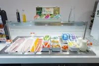 Holiday Inn Express TOULON - EST by IHG - breakfast