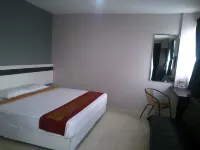 De Wahyu Hotel