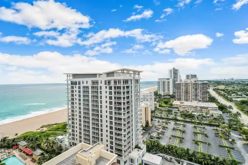 Palm Beach Singer Island Resort & Spa Luxury Suites - parking