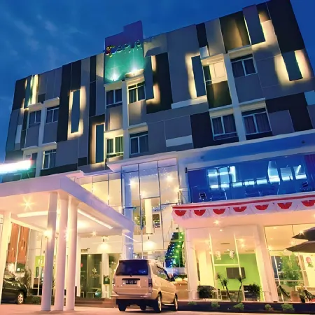 Splash Hotel Отели в г. Бенгкулу