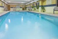 Holiday Inn Express EVANSVILLE - WEST by IHG - Pools