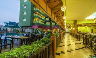 Phuphaya Resort Pattaya