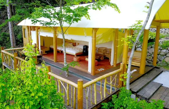 伍德蘭波西酒店