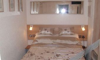 Seaforth Guest House - Pleasure Beach - Housity