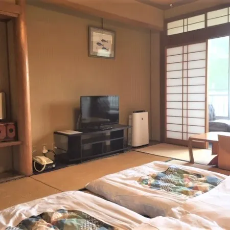 An Inn with Seasonal Cuisine - Uosho