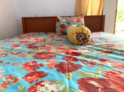 Haerudin Homestay Hotels in Panimbang