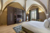 Les Suites de l'Ile Barbe Hotels in Saint-Cyr-au-Mont-d'Or
