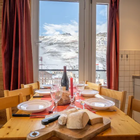 Le Prariond (Val Claret) Отели в г. Тинь