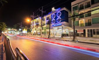 BearPacker Patong Hostel