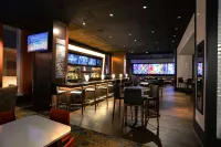 哥倫布市中心希爾頓酒店 - 酒吧