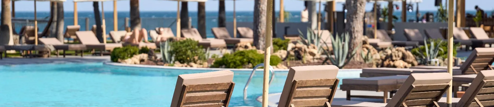 4-Star Select Hotels