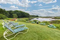 Ogunquit River Inn & Suites فنادق في North Berwick