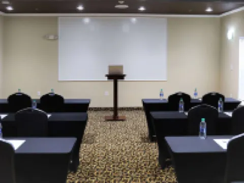 Super 8 by Wyndham High Point/Greensboro Hotels in High Point