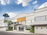 Days Inn by Wyndham Miami Airport North Hotels near Miami Springs