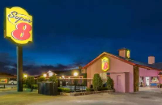 伊斯特蘭温德姆速8酒店