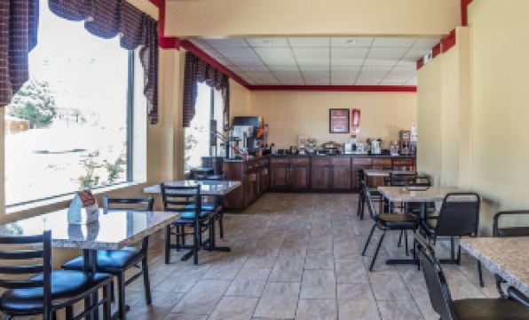 Econo Lodge St George North - Near Pioneer Park