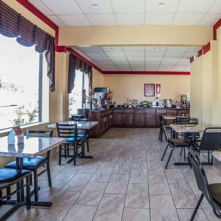 Econo Lodge St George North - Near Pioneer Park