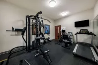 Best Western Plus Lake Dallas Inn  Suites - Gym