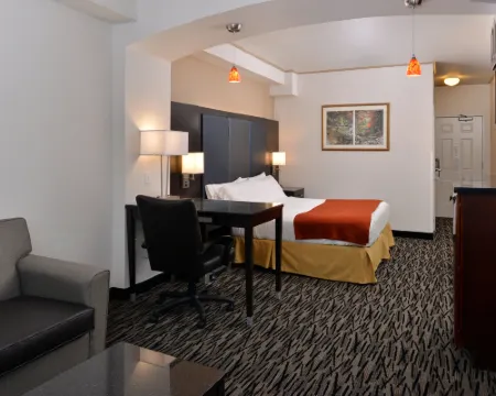 智選假日套房酒店萊克伍德 皮爾斯縣酒店